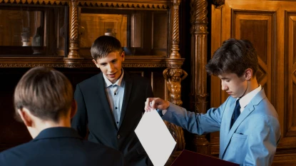 Laudatoren bei der Verleihung der Annenmedaille im Rahmen des gesellschaftswissenschaftlichen Profils
